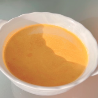 無脂肪！コンソメ顆粒で簡単かぼちゃスープ
